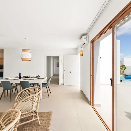 Naroa 14c - Lanzarote - Vipvipvillas Βίλα